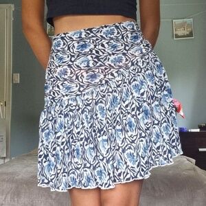 H&M Women's White and Blue Skirt